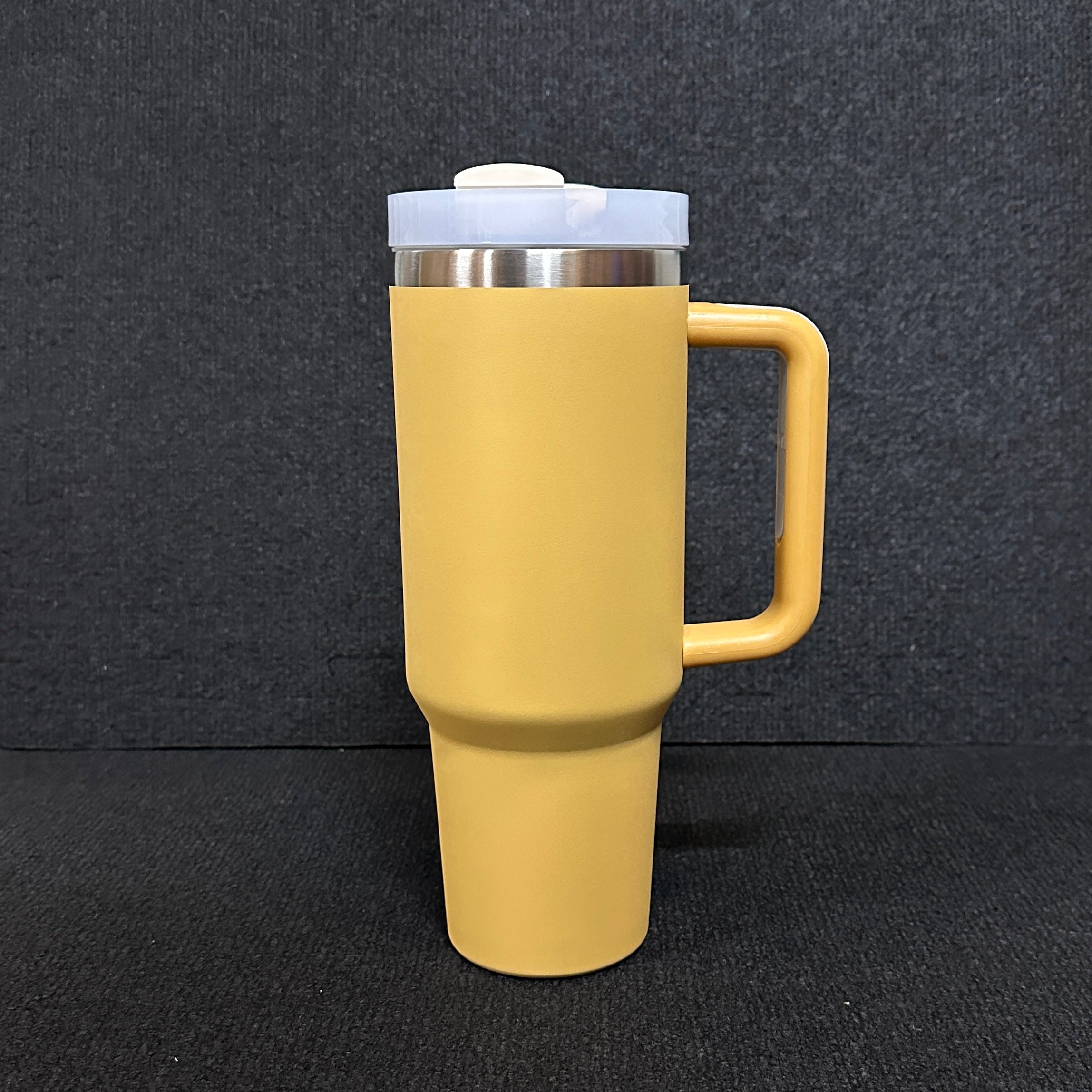 40oz Tumbler with handle